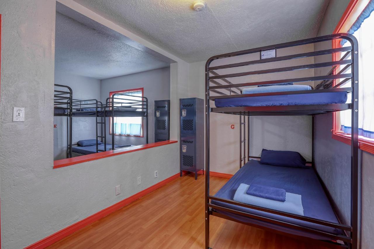 Sin Albergue