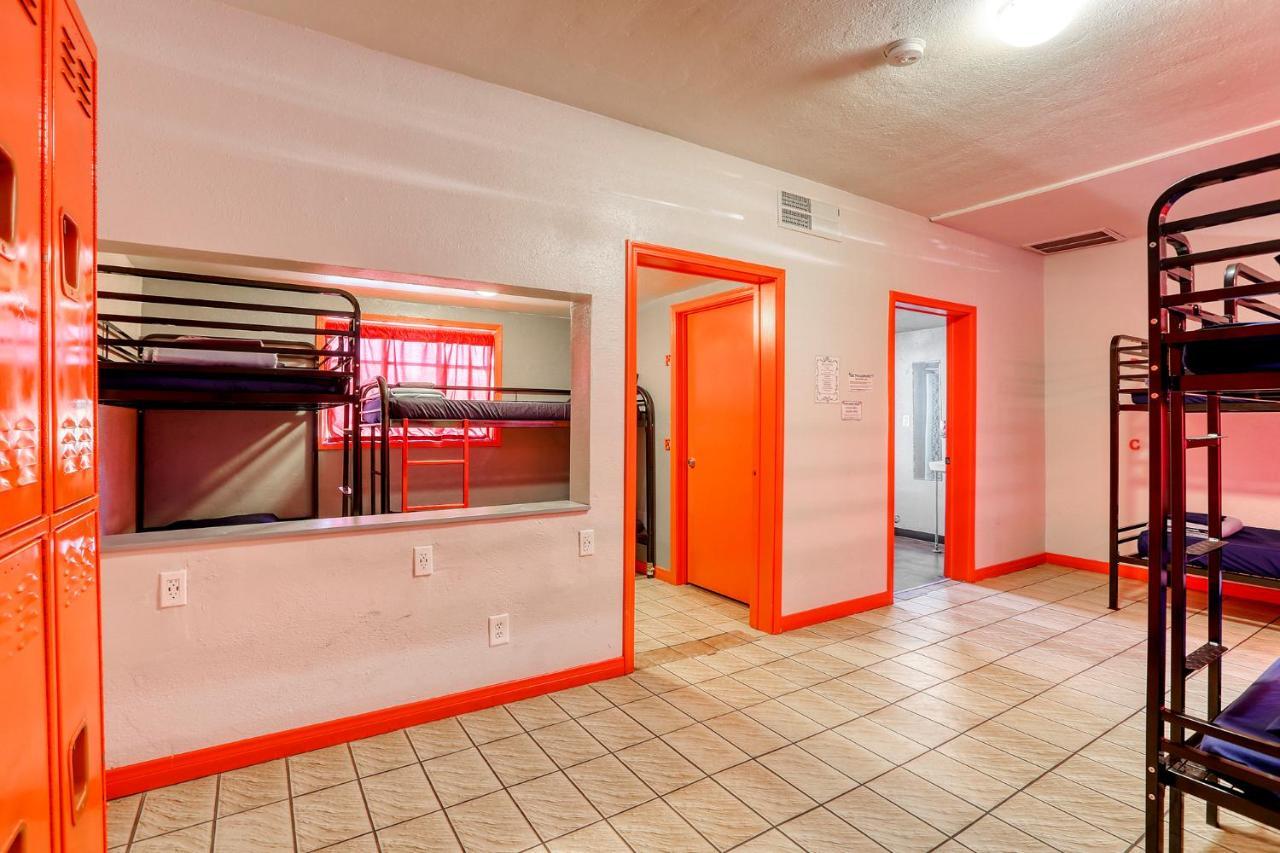 Auberge de jeunesse Sin